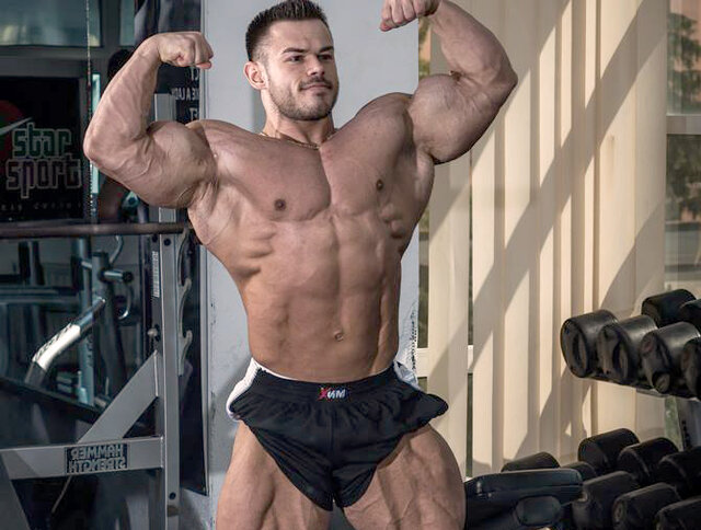 Roy Morris
