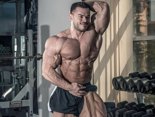 Roy Morris