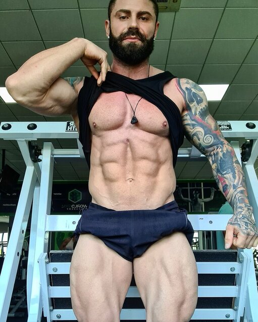 Xtream Leonard