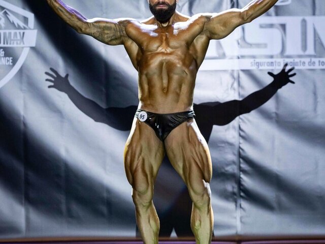 Xtream Leonard
