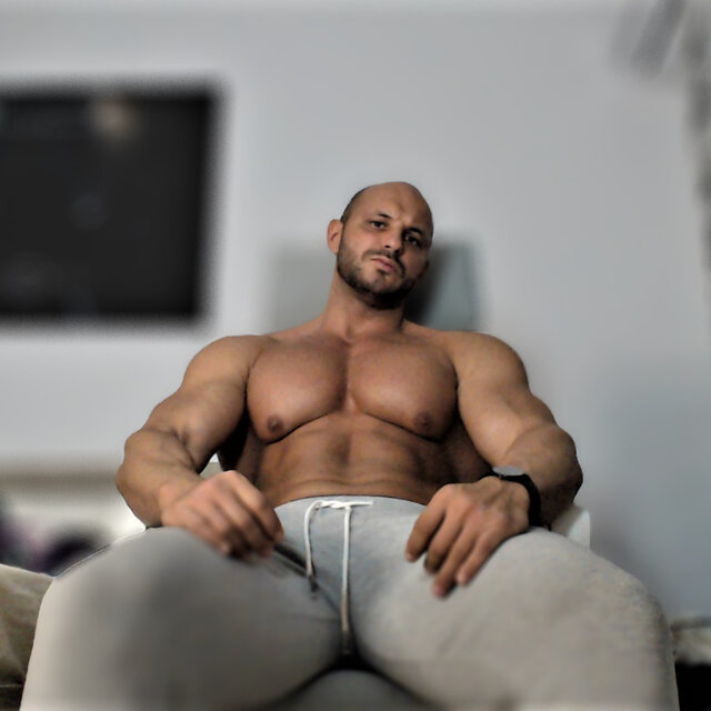 Tyron_Cash