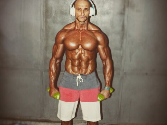 Tyron_Cash