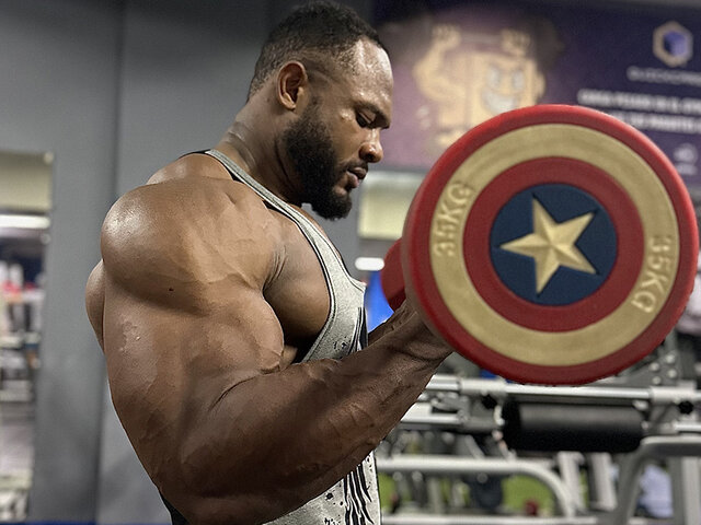 musclegodgeorge