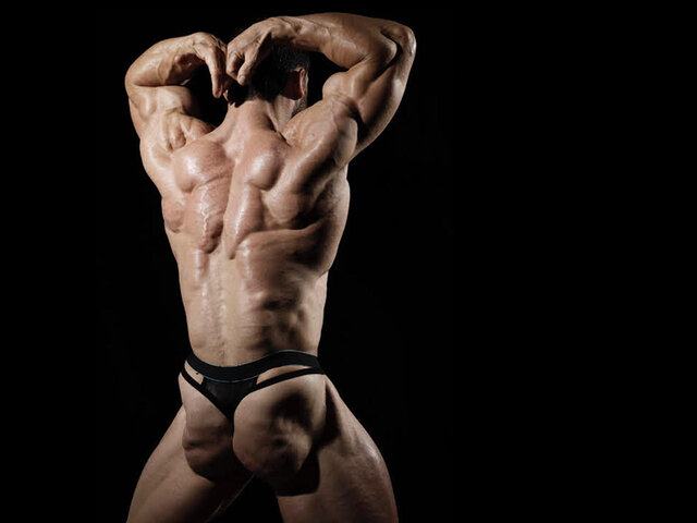 Bodybuilder Cam